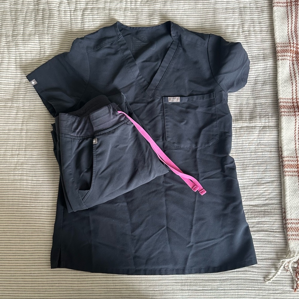 Figs Night Sky Zamora Jogger Size XS & Catarina Top XS